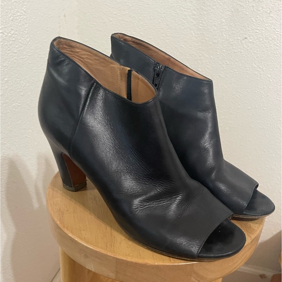 Maison Margiela peep toe ankle boots - Picture 1 of 6